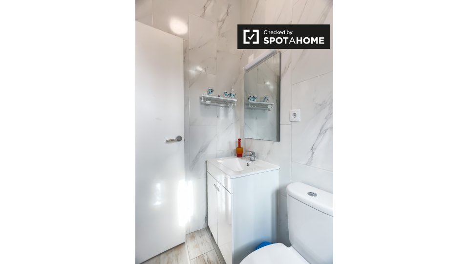 Apartment mono Lisbon — photo 8