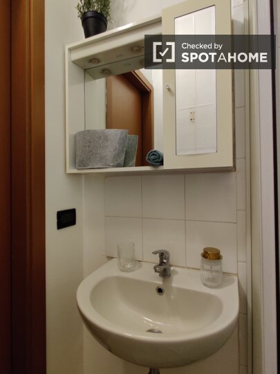 Apartment Milan, 1 bed — photo 4