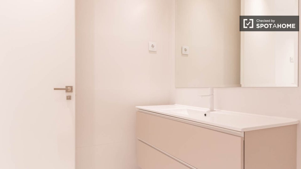 Apartment Madrid, 2 beds, 105m² — photo 14