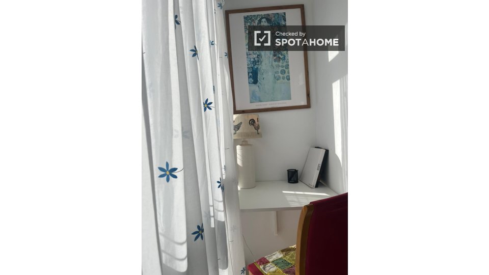 Double room Madrid, 4 beds — photo 4