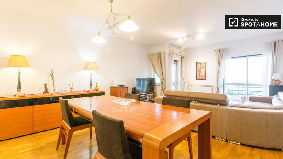 Double room Lisbon, 4 beds — photo 7