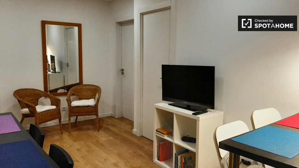 Double room Lisbon, 4 beds, 100m² — photo 8