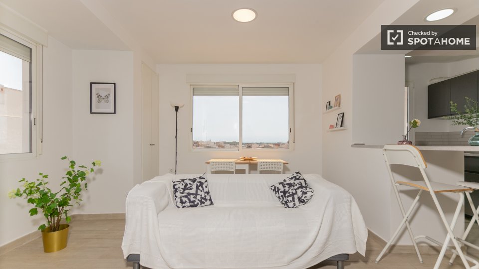 Apartment Valencia, 2 beds, 75m² — photo 8
