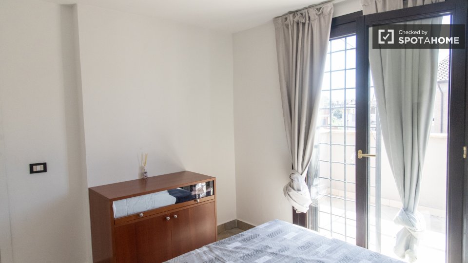 Apartment Rome, 1 bed — photo 8