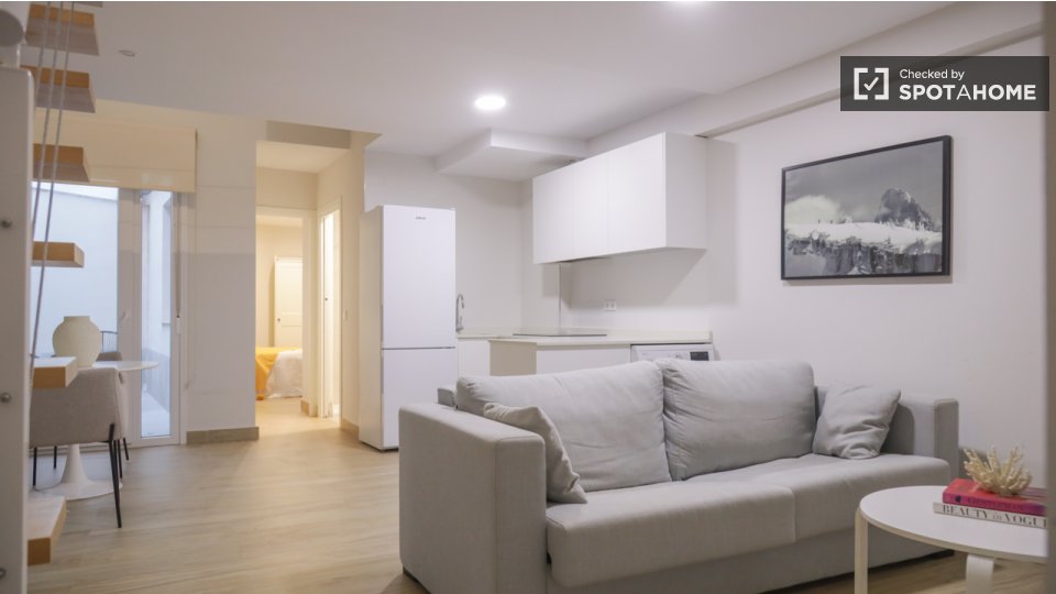 Apartment Madrid, 2 beds — photo 14