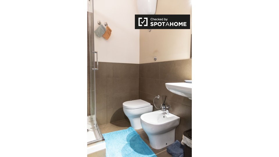 Double room Rome, 5 beds, 150m² — photo 14