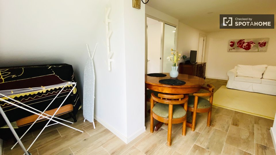 Apartment Lisbon, 1 bed — photo 12