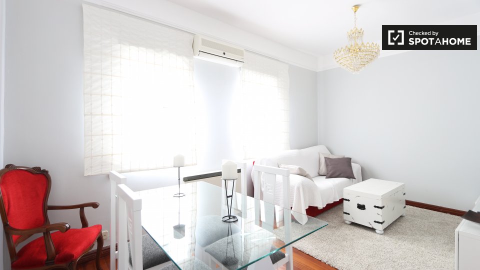 Apartment Madrid, 2 beds, 71m² — photo 2