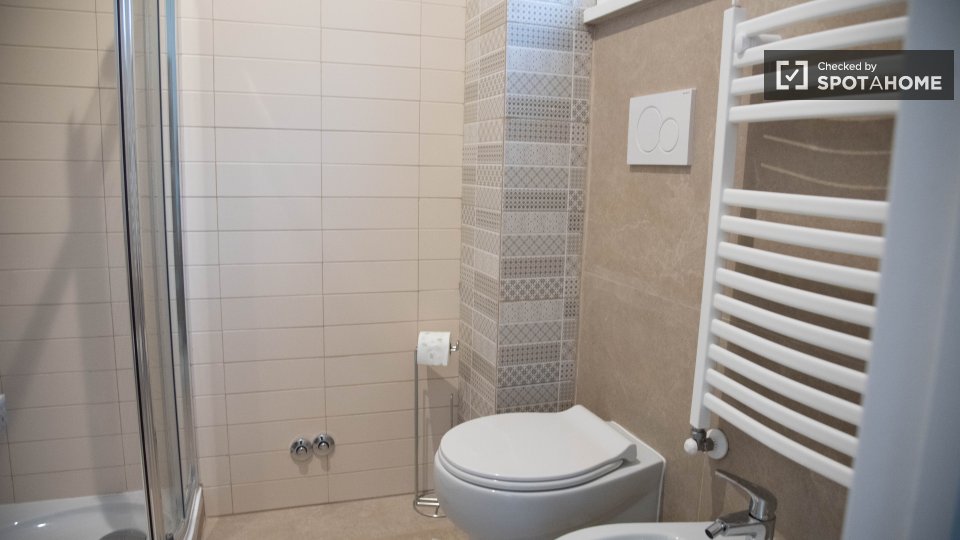 Double room Rome, 2 beds — photo 16