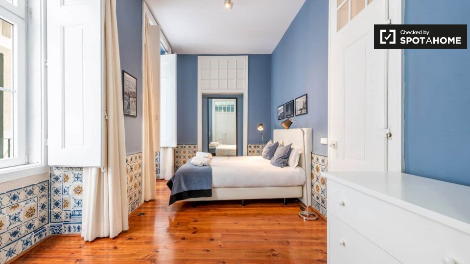 Apartment Lisbon, 2 beds — photo 16