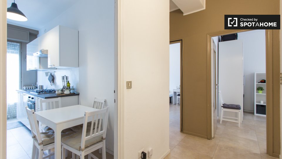 Double room Milan, 2 beds, 70m² — photo 4