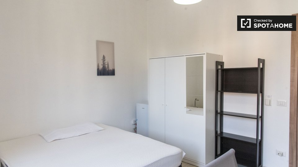 Double room Rome, 5 beds — photo 3