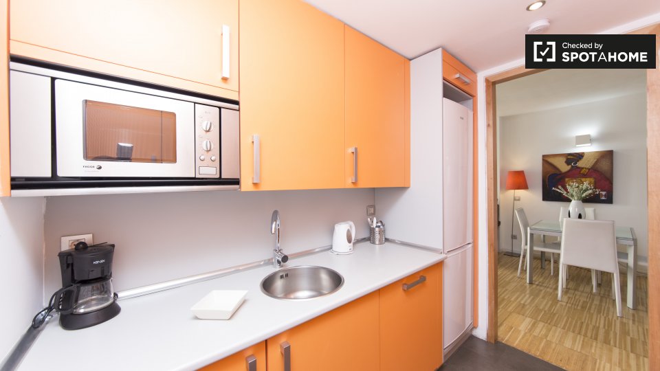 Apartment Madrid, 2 beds, 1m² — photo 10
