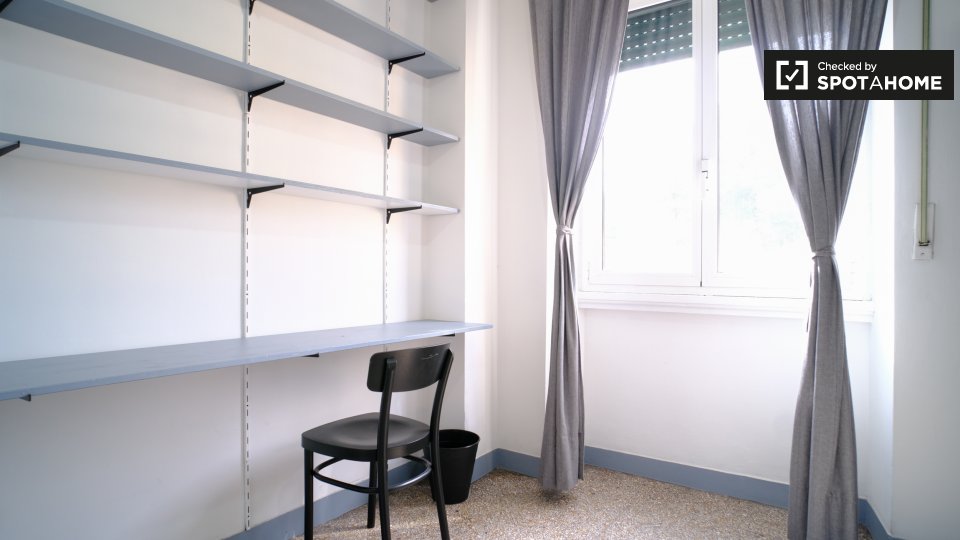 Double room Rome, 4 beds, 110m² — photo 3