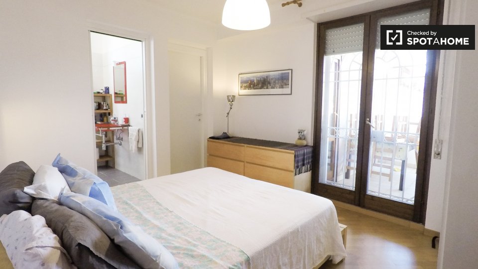 Double room Rome, 4 beds — photo 1