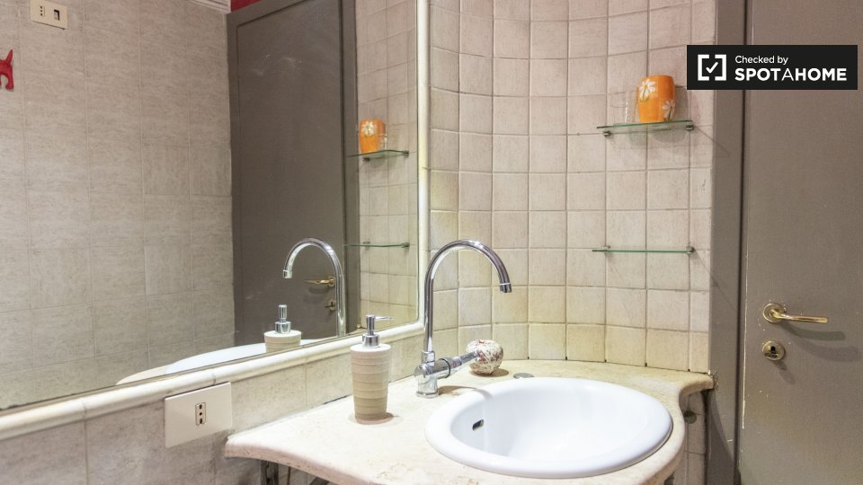 Apartment Rome, 1 bed, 47m² — photo 11