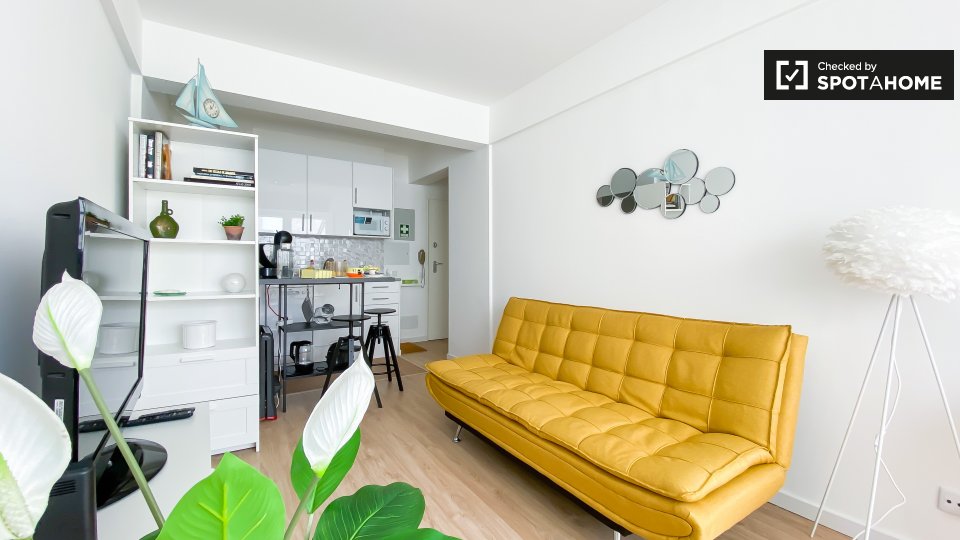 Apartment Lisbon, 1 bed — photo 1