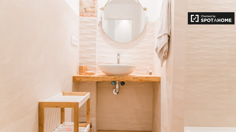 Apartment Valencia, 2 beds, 80m² — photo 8
