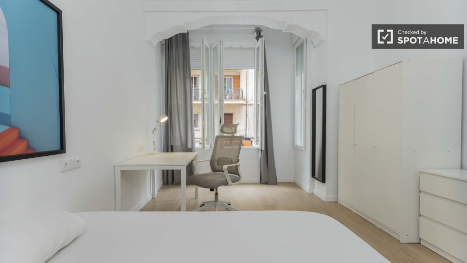 Double room Valencia, 5 beds — photo 3