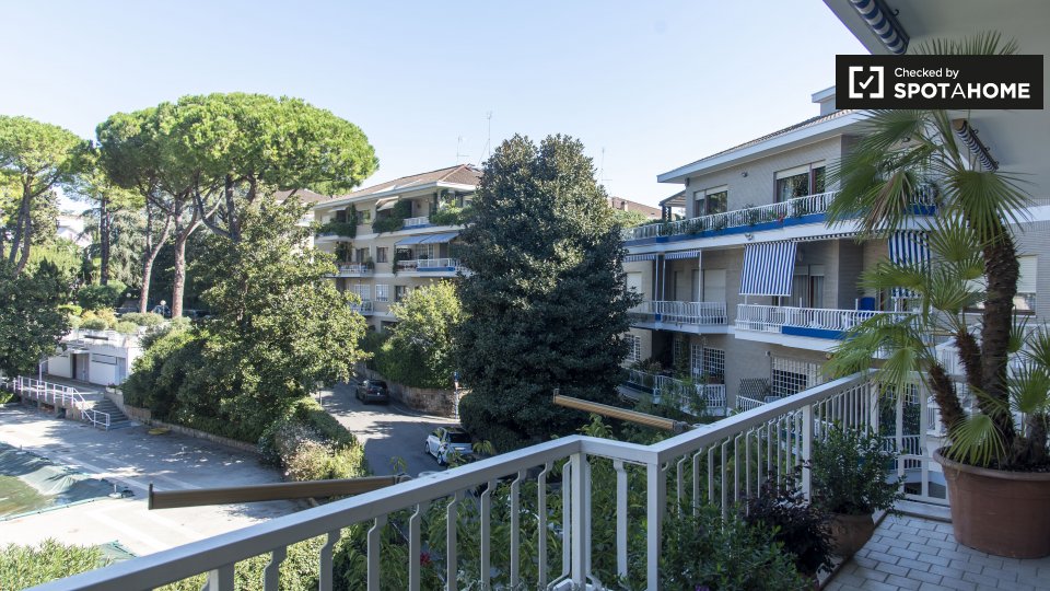 Camera doppia Roma, 4 camere, 150m² — foto 24