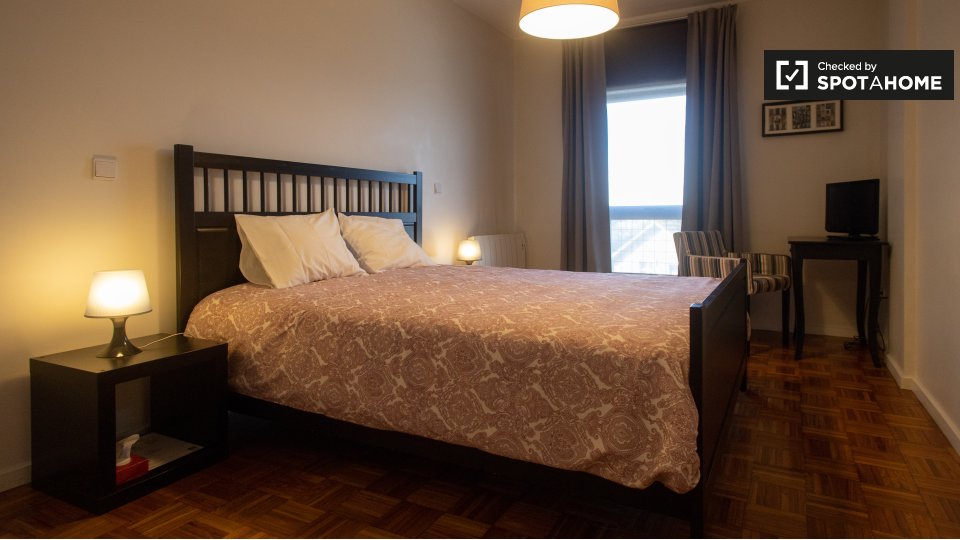 Apartment Porto, 2 beds, 85m² — photo 3