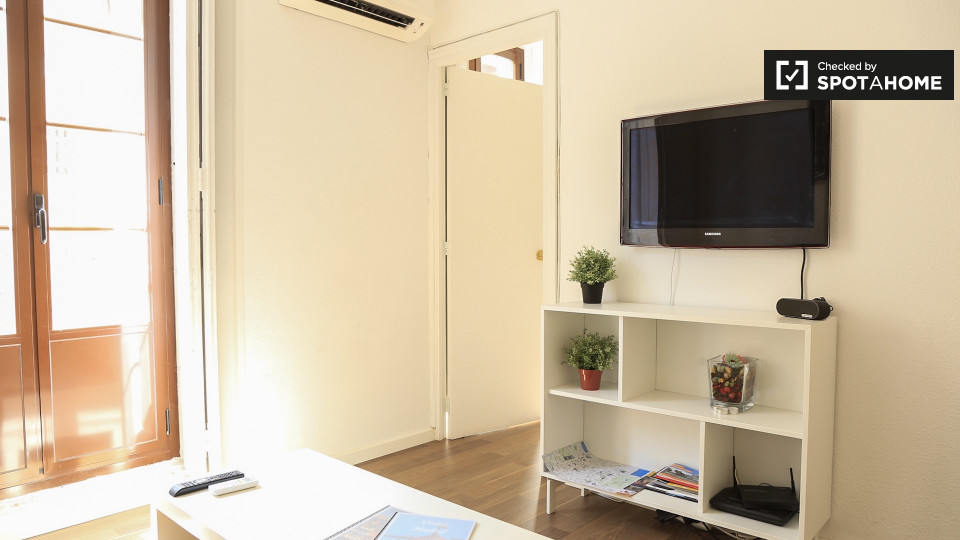 Apartment Madrid, 2 beds, 50m² — photo 1