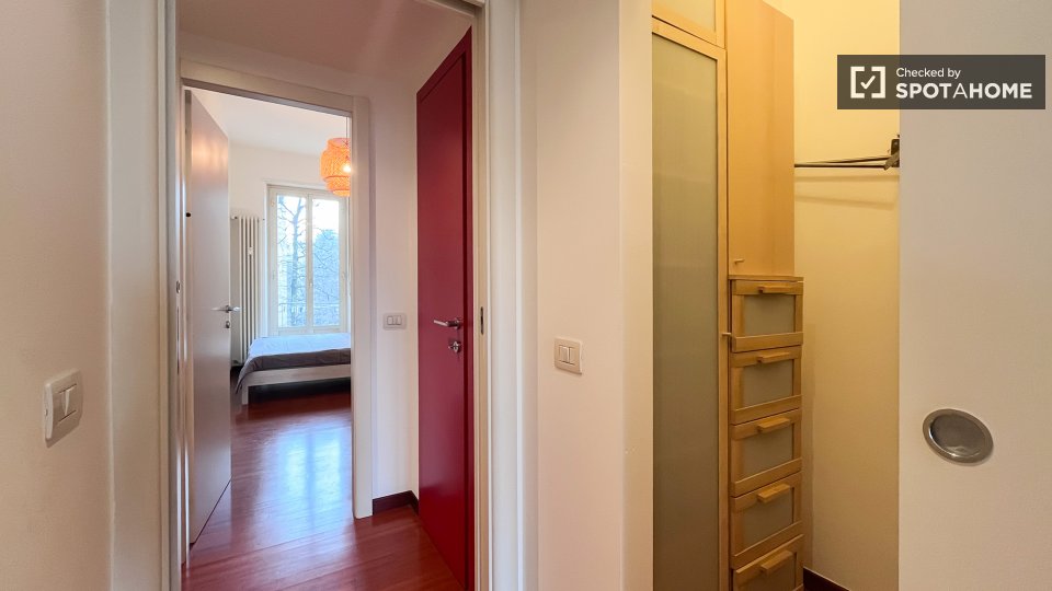 Double room Milan, 3 beds — photo 11