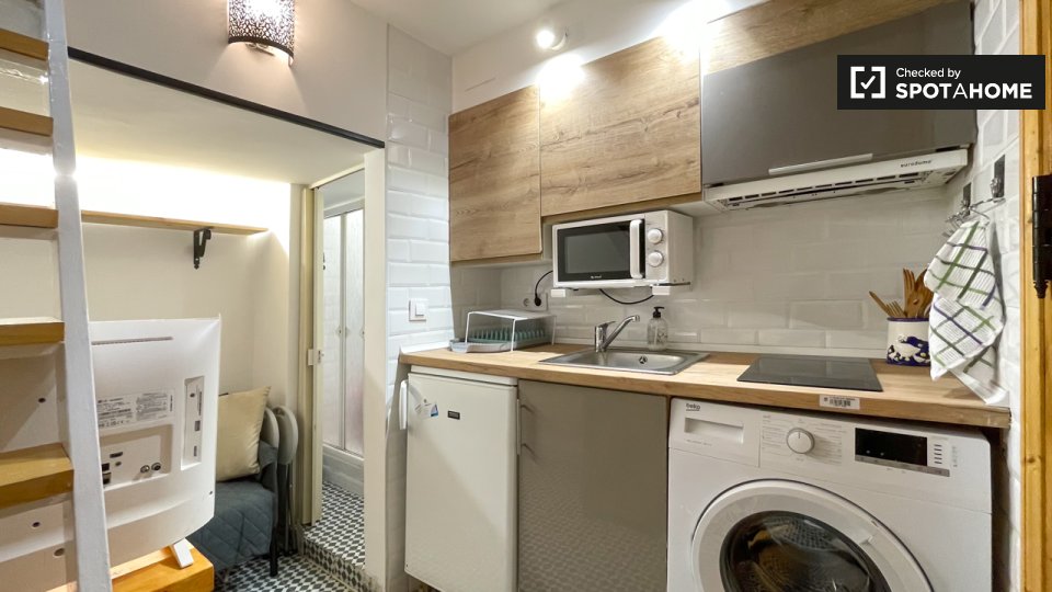 Apartment mono Madrid, 25m² — photo 1