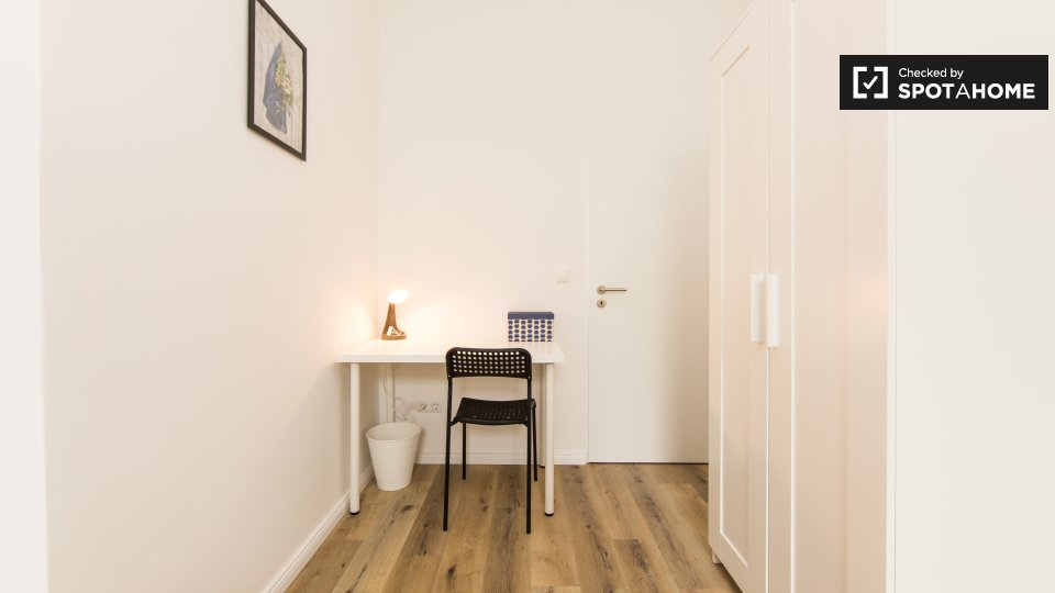 Double room Berlin, 5 beds — photo 3