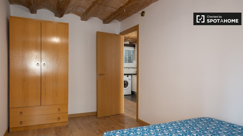 Apartment Barcelona, 1 bed, 37m² — photo 7