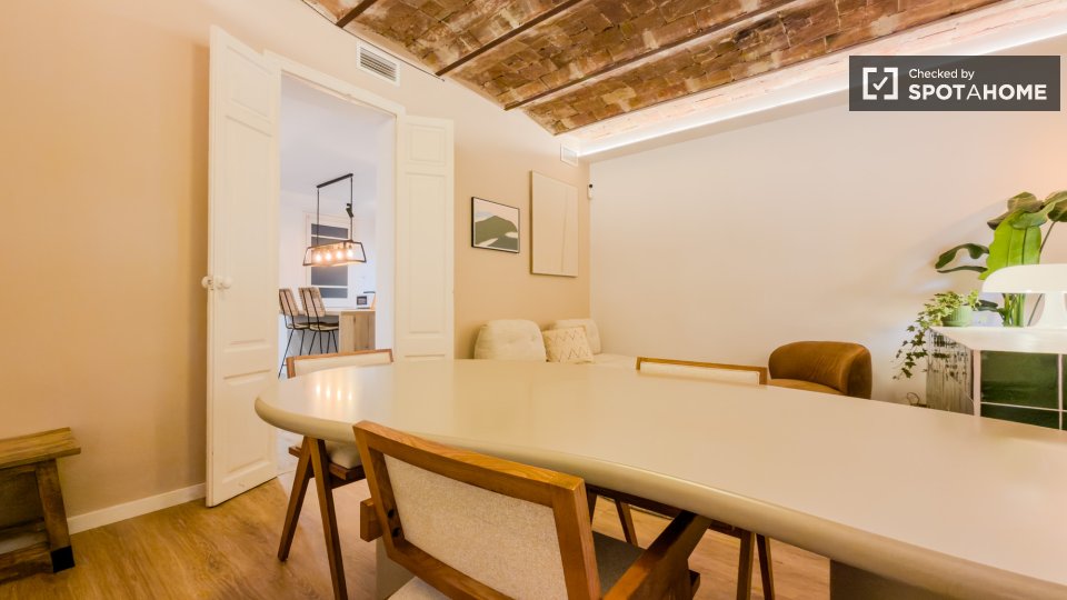 Double room Barcelona, 4 beds — photo 16