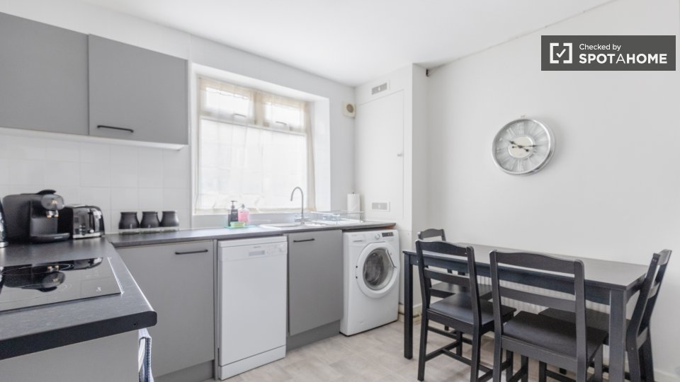 Apartment London, 2 beds — photo 9