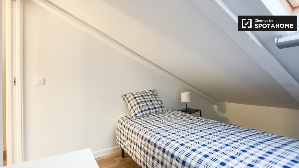 Double room Lisbon, 7 beds — photo 5