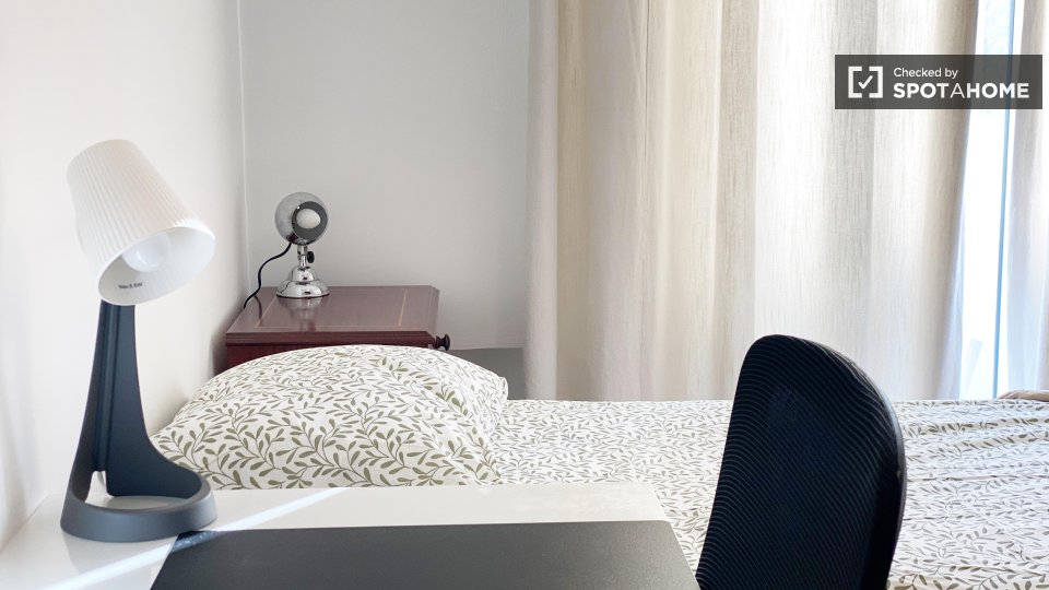 Double room Lisbon, 6 beds — photo 2