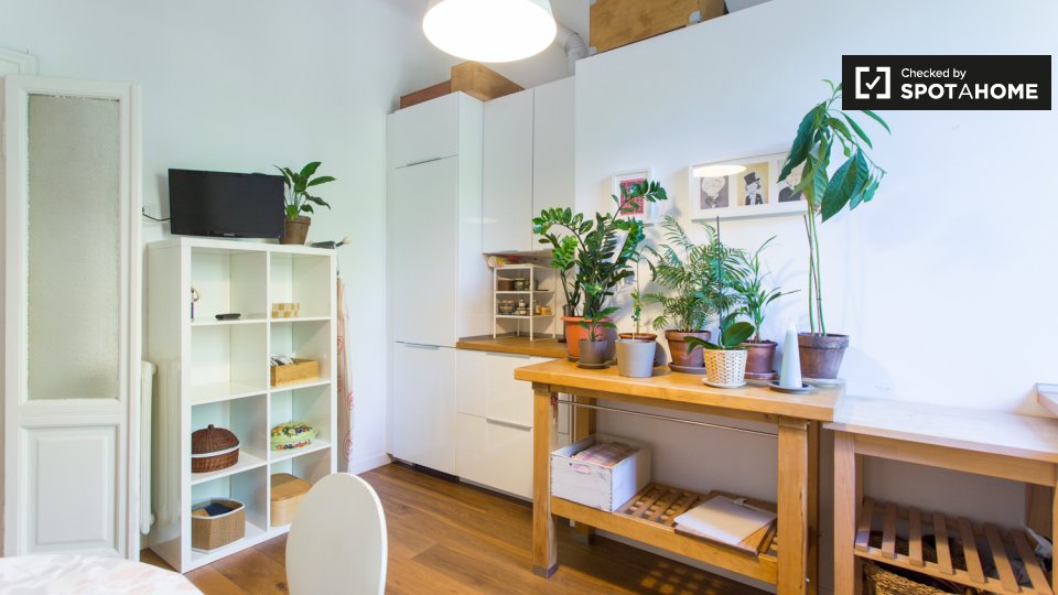 Double room Milan, 3 beds — photo 9