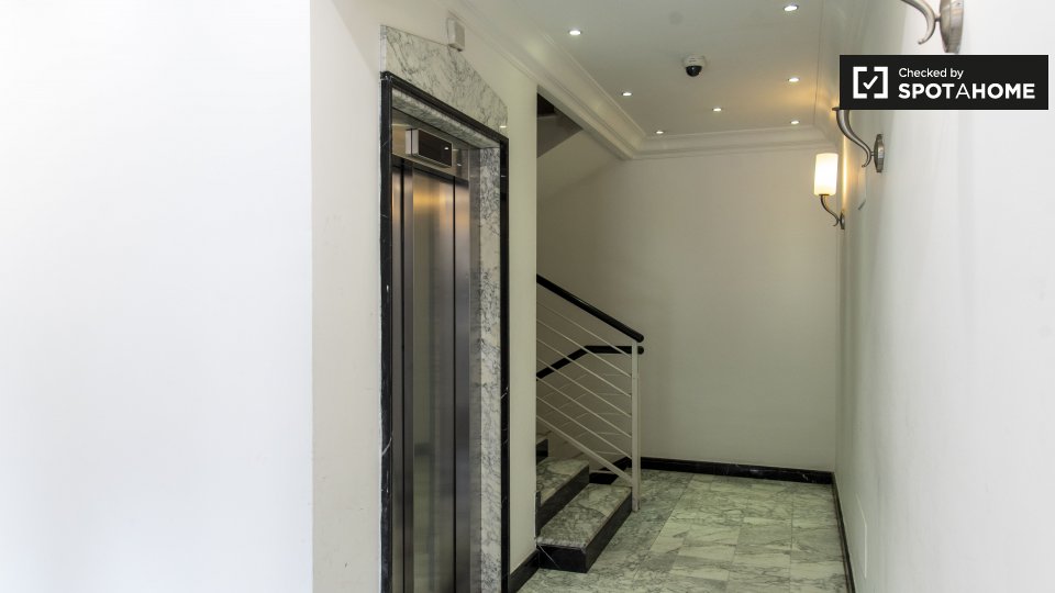 Apartment Rome, 1 bed — photo 10