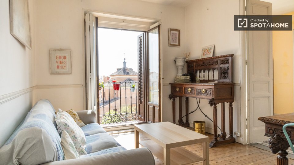 Double room Madrid, 4 beds — photo 6