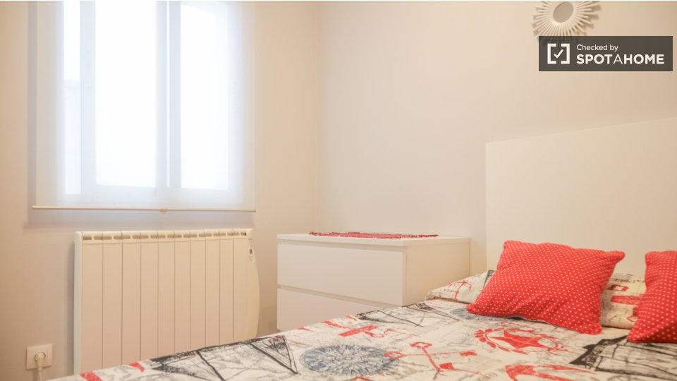 Apartment Madrid, 1 bed, 29m² — photo 4