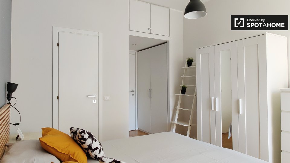 Apartment Milan, 1 bed, 62m² — photo 1