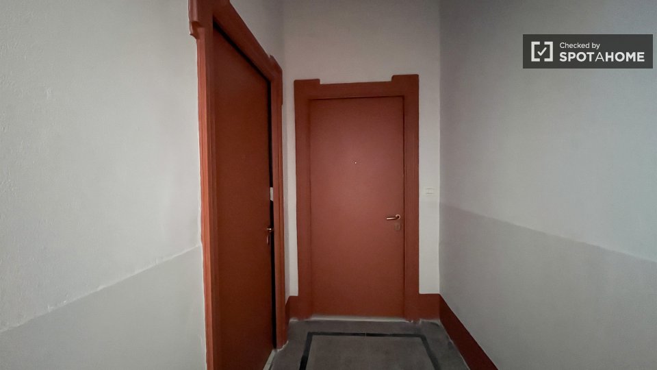 Double room Milan, 3 beds, 70m² — photo 52