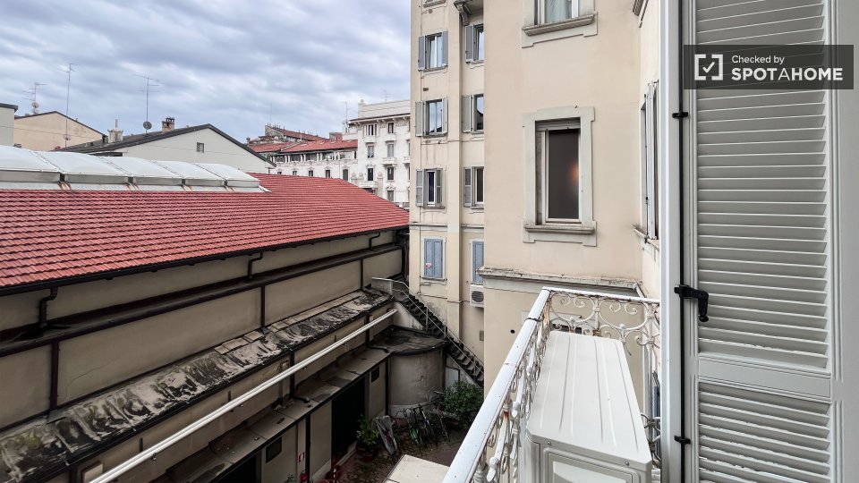 Double room Milan, 5 beds — photo 1