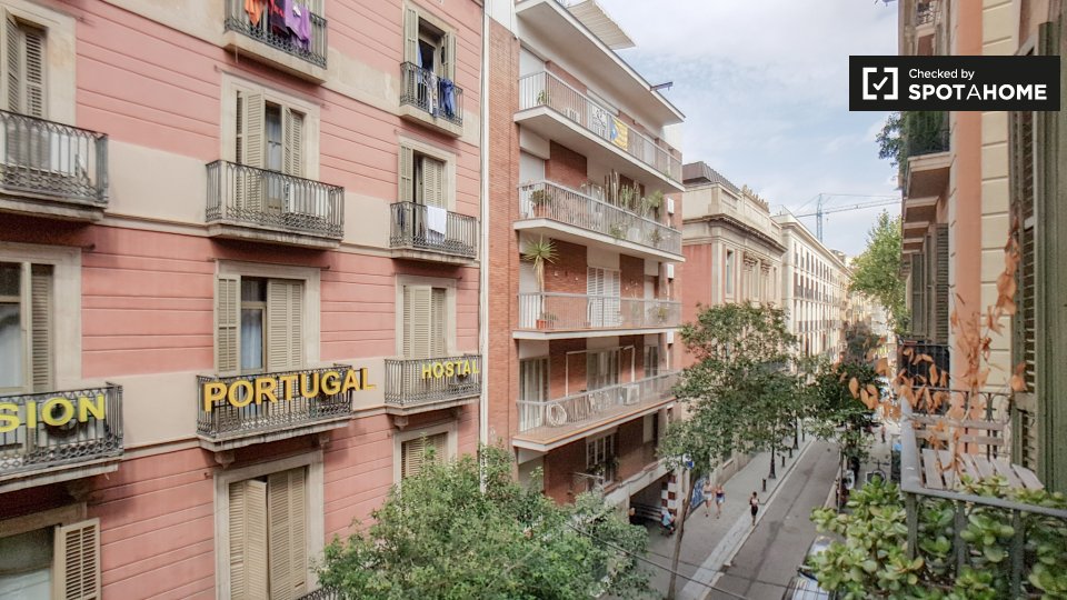 Apartment mono Barcelona, 35m² — photo 4