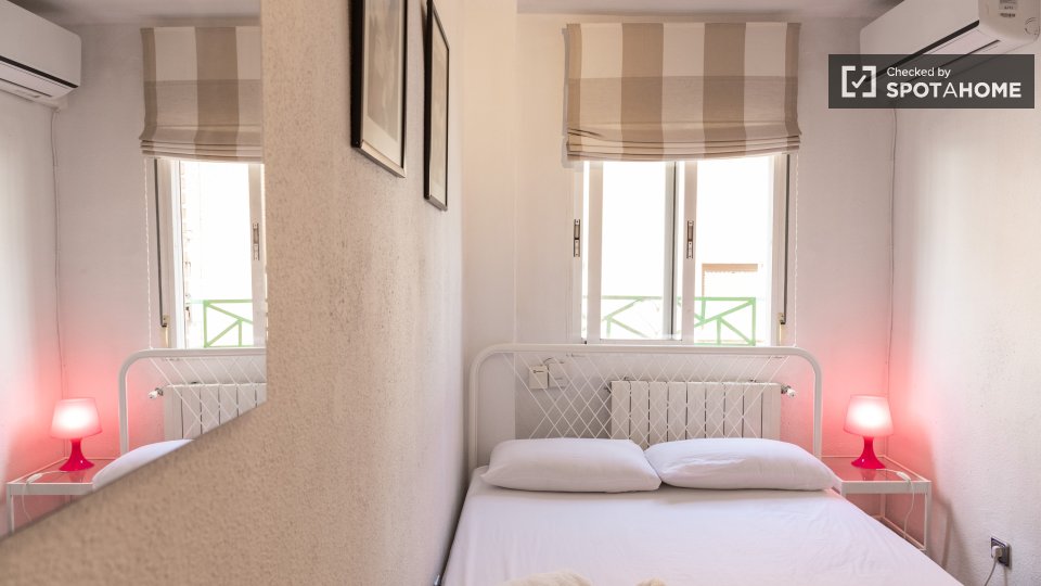 Apartment Madrid, 2 beds — photo 11