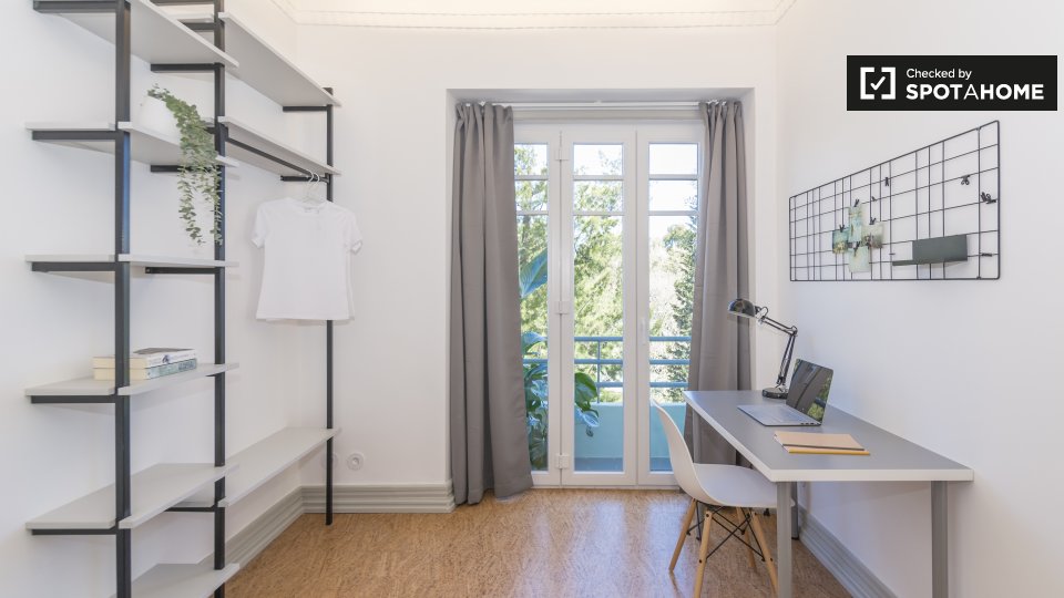 Apartment Lisbon, 4 beds — photo 3
