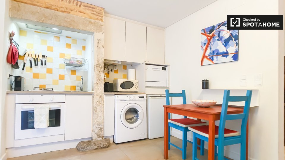Apartment Lisbon, 1 bed, 55m² — photo 6