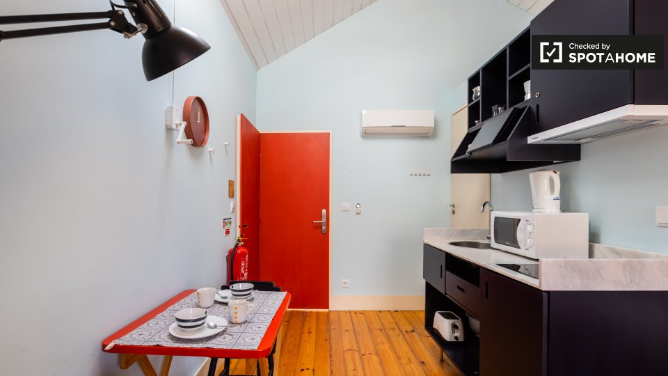 Apartment mono Porto, 25m² — photo 10