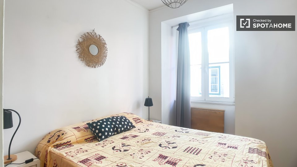 Apartment Lisbon, 1 bed, 65m² — photo 18
