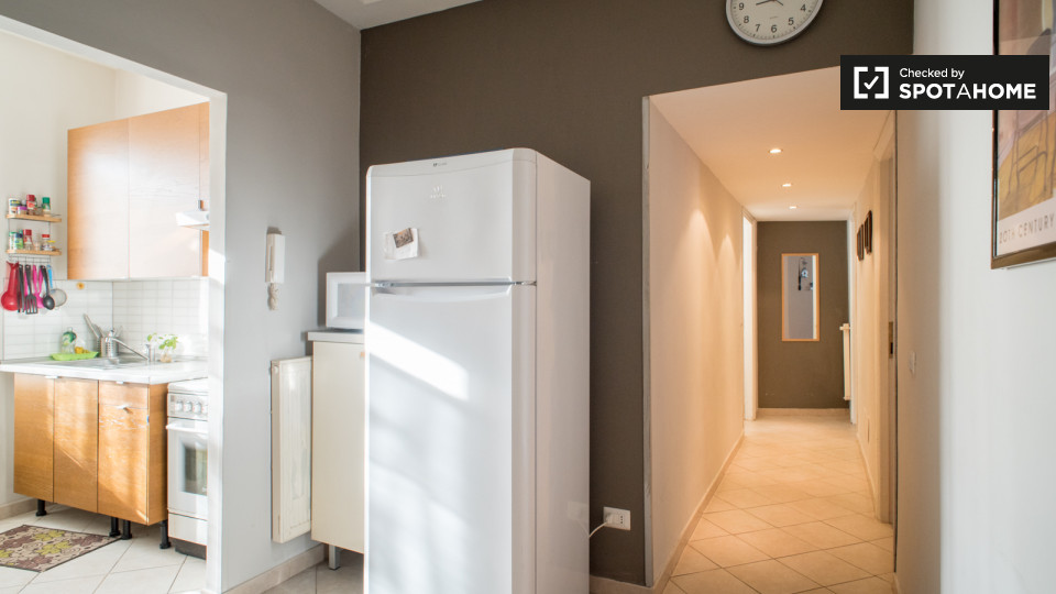 Double room Rome, 3 beds, 80m² — photo 20
