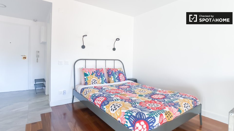 Apartment mono Lisbon, 50m² — photo 11