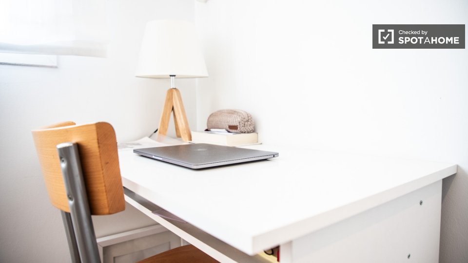 Double room Madrid, 4 beds, 152m² — photo 2
